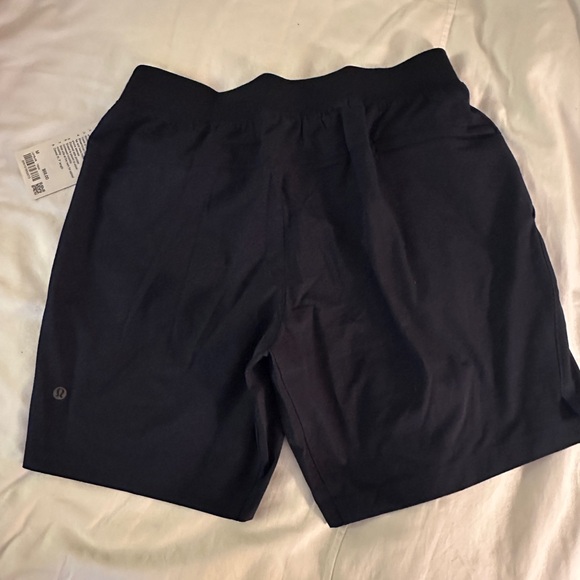 Men’s Lululemon Zeroed in Short 7 inch. Navy. NWT. - Picture 5 of 6